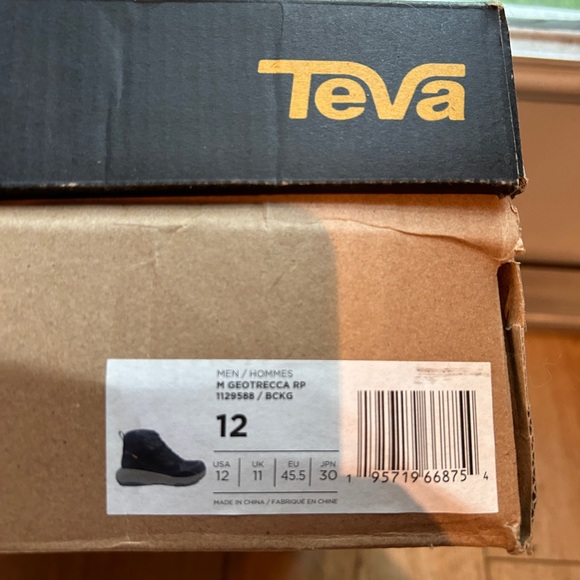 TEVA men’s 12 Geotrecca boots NEW, never worn - Picture 6 of 6